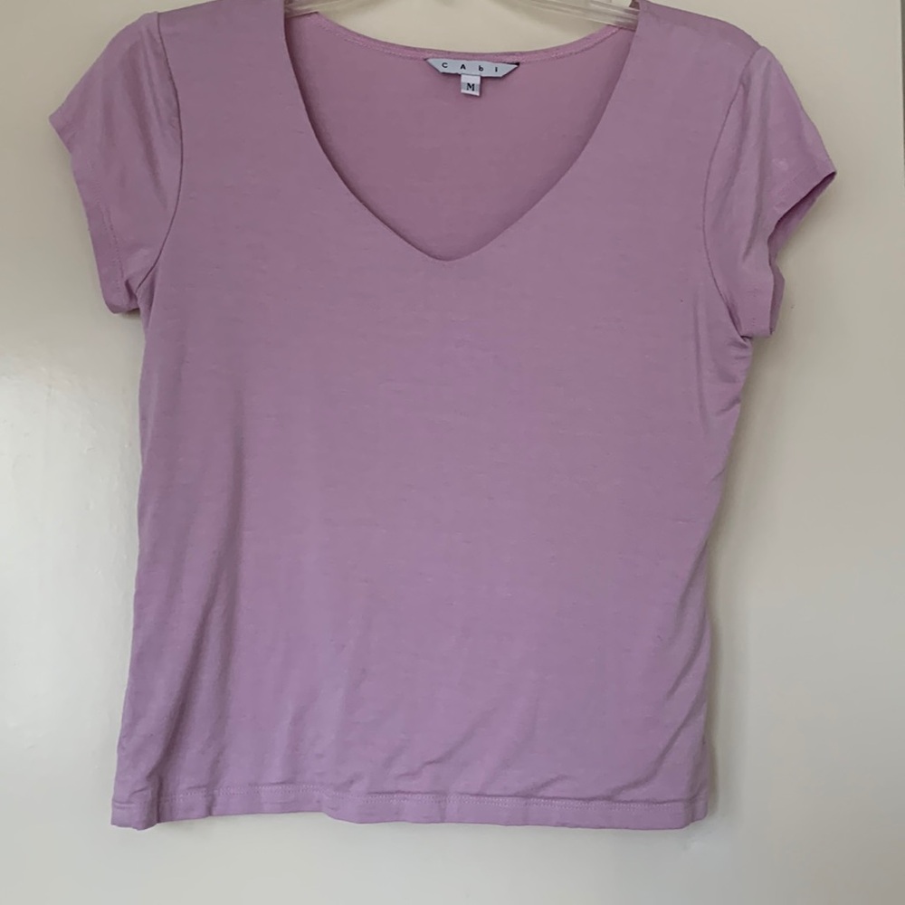 Cabi Boutique Brand women’s short sleeve lavender top. Size M